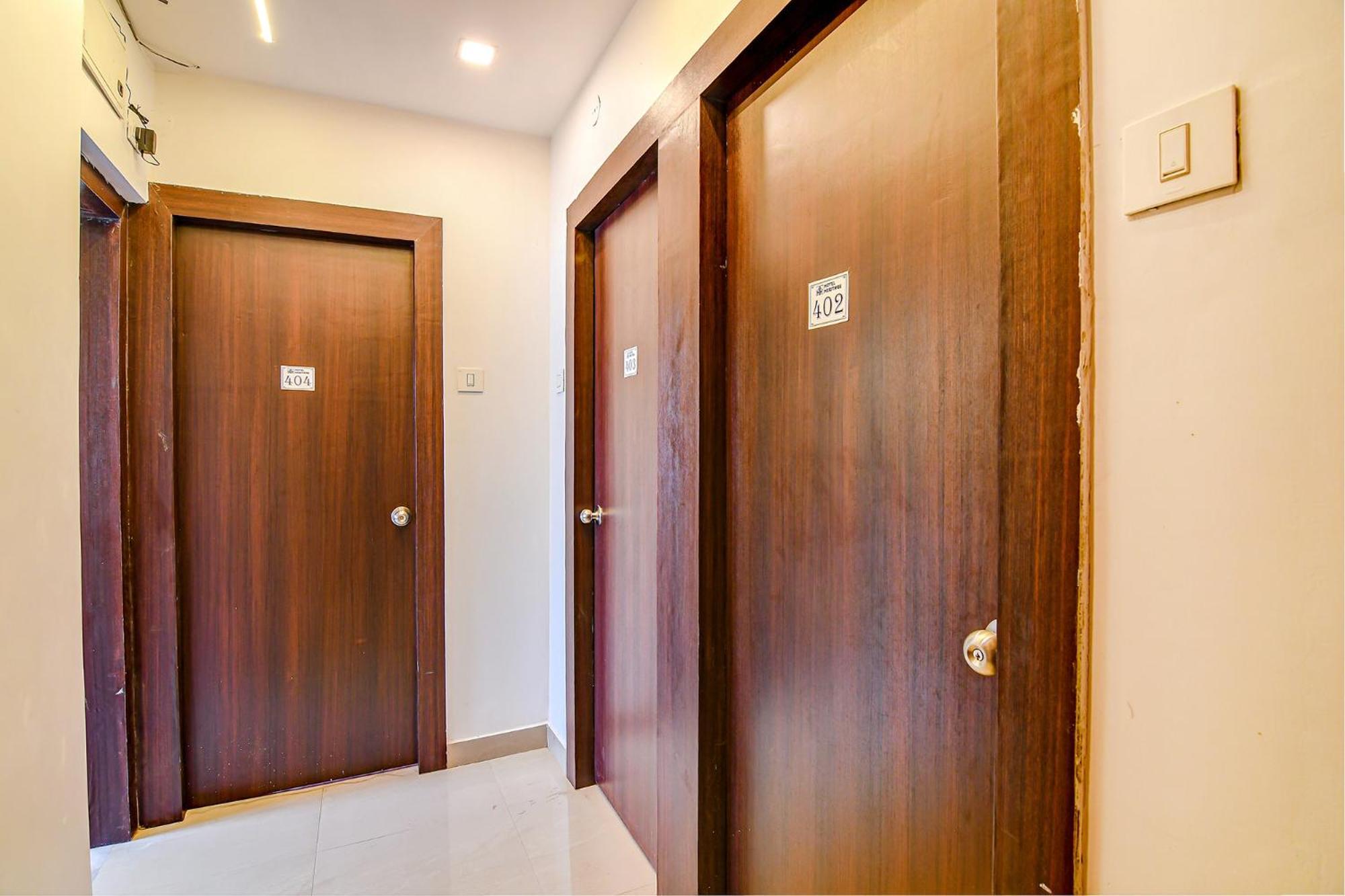 Fabhotel Heritage Ruby Калькутта Экстерьер фото